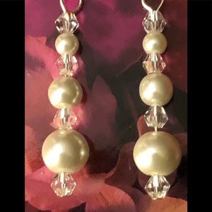 Classic Pearls & Crystals Earrings